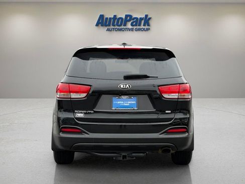 Used 2018 Kia Sorento L image 6