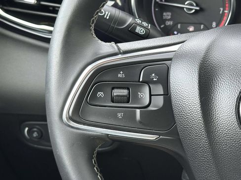 Used 2023 Buick Encore GX Select FWD image 23