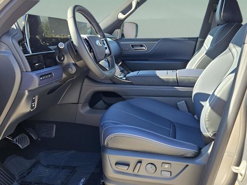 New 2026 INFINITI QX80 4WD w/ Sport Exterior Package image 14