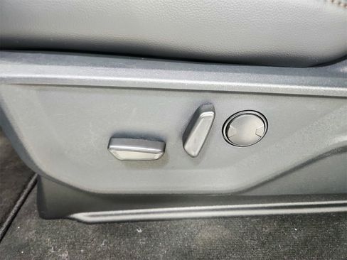 New 2026 Ford F250 Lariat w/ Black Appearance Package image 20