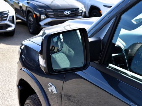New 2026 RAM 1500 Big Horn AWD/4WD image 16