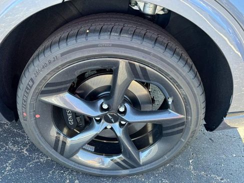 New 2026 Genesis GV70 2.5T Sport Prestige AWD/4WD image 6