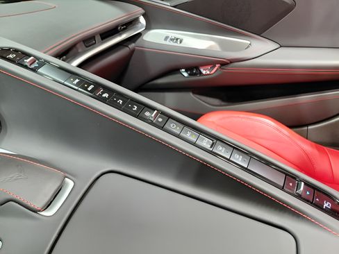 Used 2024 Chevrolet Corvette Stingray Coupe w/ 1LT RWD image 36