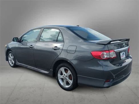 Used 2011 Toyota Corolla S image 6