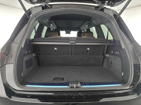 New 2026 Mercedes-Benz GLS 580 4MATIC image 13