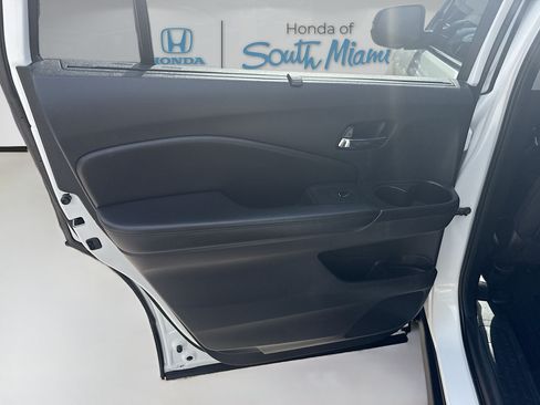 Certified 2021 Honda Pilot Special Edition image 25