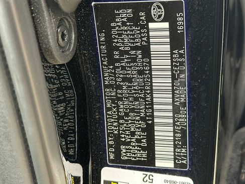 Used 2024 Toyota Camry SE image 53