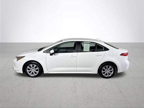 Used 2023 Toyota Corolla LE FWD image 9