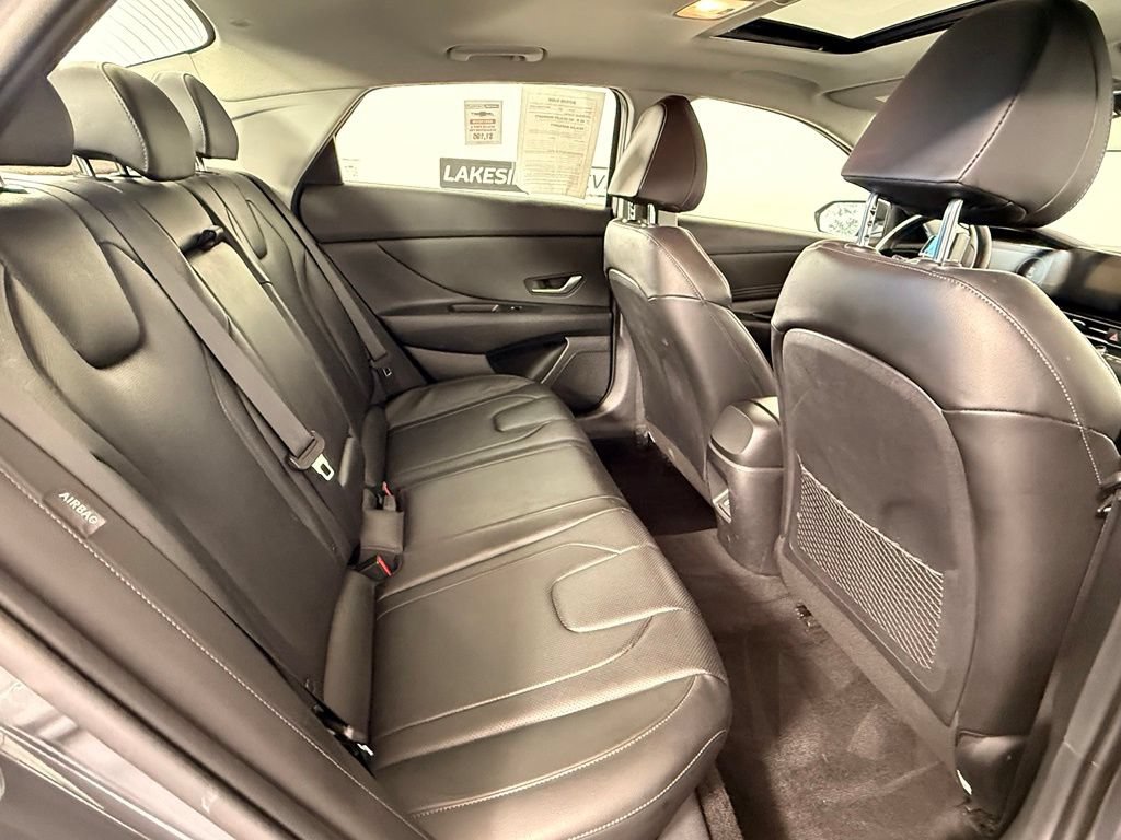 Used 2024 Hyundai Elantra Limited FWD image 21