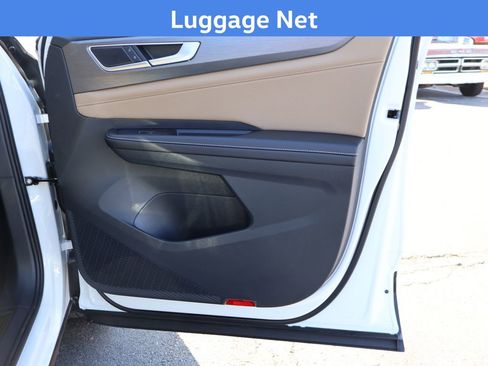 New 2026 Volkswagen Atlas Cross Sport SE image 10