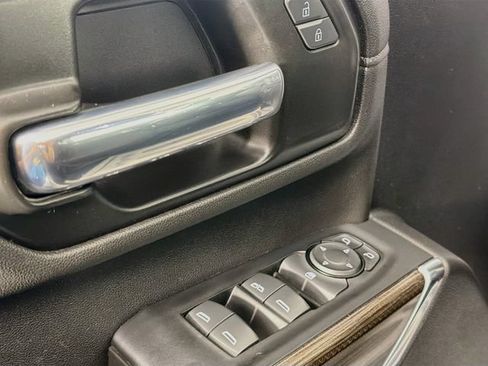 Used 2022 Chevrolet Silverado 2500 LT w/ Convenience Package AWD/4WD image 17