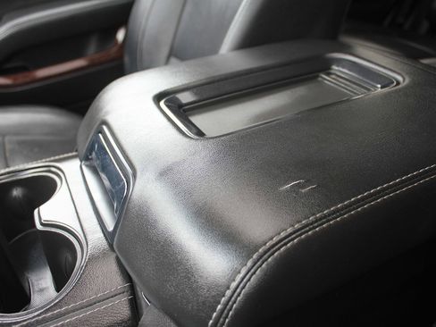 Used 2018 GMC Yukon SLT AWD/4WD image 22