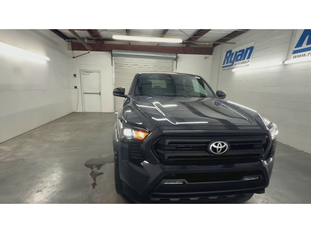 Used 2024 Toyota Tacoma SR5 RWD image 3