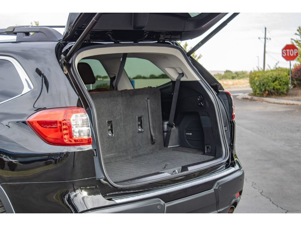 Used 2019 Subaru Ascent Touring w/ Popular Package #2A AWD/4WD image 10