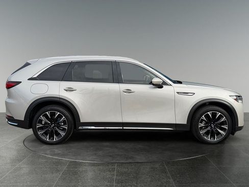 Used 2024 MAZDA CX-90 Plug-In Hybrid w/ Premium Plus AWD/4WD image 10