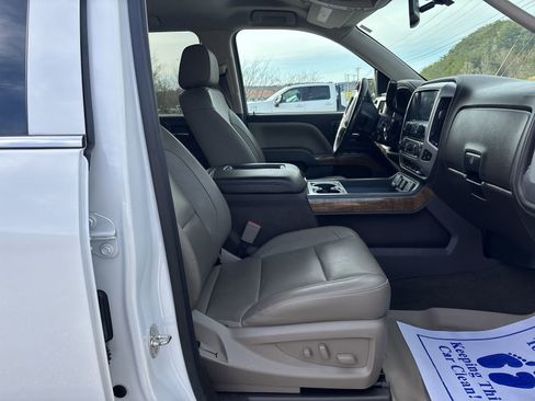 Used 2018 GMC Sierra 1500 SLT w/ SLT Premium Package image 26