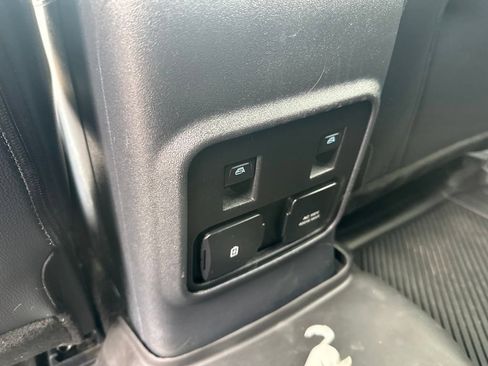 Used 2024 Ford Bronco Wildtrak AWD/4WD image 10