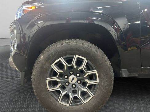 Used 2023 Chevrolet Colorado Z71 w/ Z71 Convenience Package 2 image 14