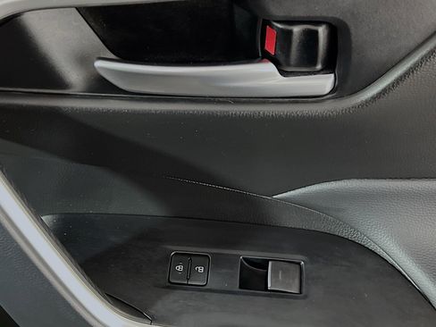 Used 2024 Toyota RAV4 XLE image 32