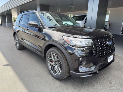 New 2026 Ford Explorer ST-Line w/ ST-Line Street Pack
