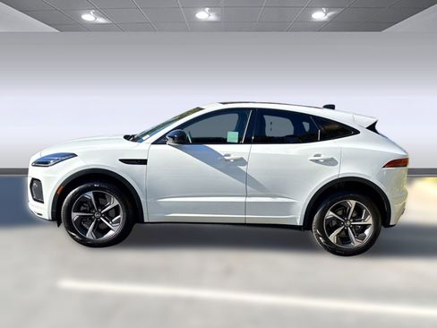 Used 2024 Jaguar E-PACE R-Dynamic SE AWD/4WD image 2