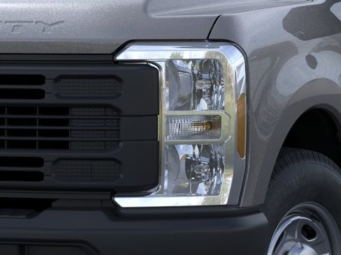 New 2026 Ford F250 XL RWD image 42