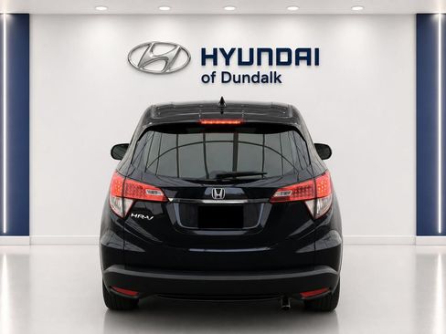 Used 2020 Honda HR-V LX image 8