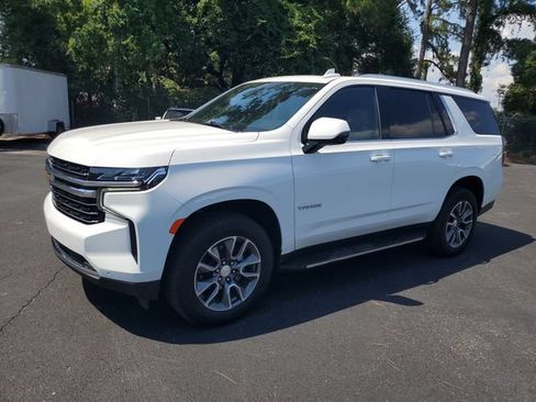 Certified 2024 Chevrolet Tahoe LT w/ Luxury Package RWD image 3