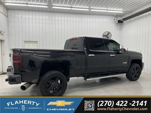 Used 2015 Chevrolet Silverado 2500 LTZ w/ Duramax Plus Package AWD/4WD image 2
