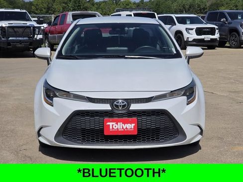 Used 2022 Toyota Corolla LE w/ LE Convenience Package FWD image 3