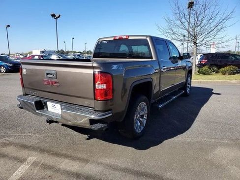 Used 2015 GMC Sierra 1500 SLT w/ SLT Crew Cab Value Package image 4