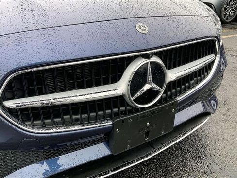 Used 2025 Mercedes-Benz C 300 4MATIC Sedan image 27