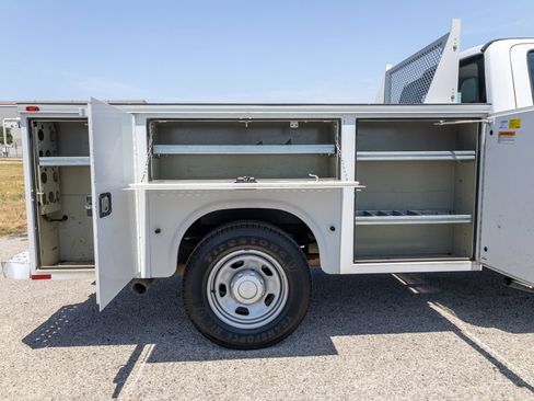 Used 2019 Ford F350 XL w/ Power Equipment Group RWD image 21