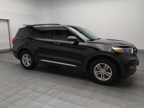 Used 2023 Ford Explorer XLT image 11