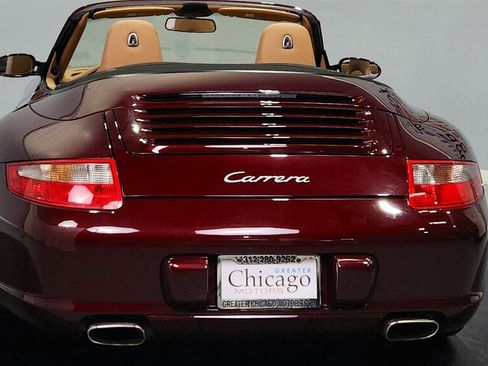 Used 2006 Porsche 911 Carrera RWD image 10