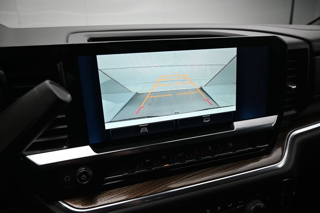Used 2023 Chevrolet Silverado 1500 LT RWD image 15