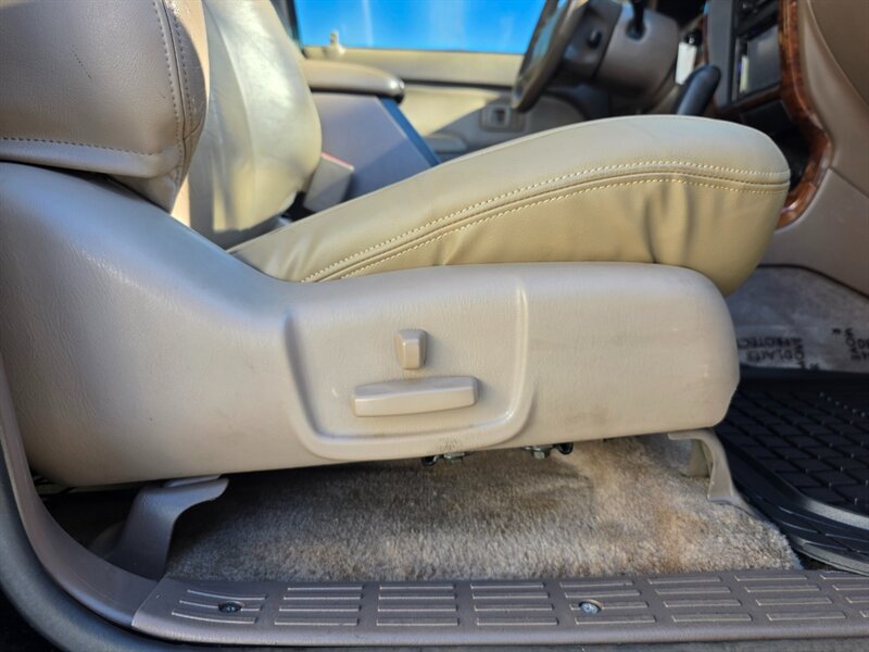 Used 2000 Toyota 4Runner Limited AWD/4WD image 42