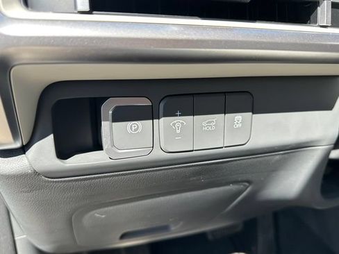 Used 2025 Hyundai Santa Fe SEL AWD/4WD image 20
