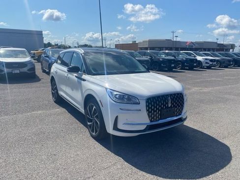 New 2024 Lincoln Corsair Grand Touring w/ Equipment Group 301A AWD/4WD image 8