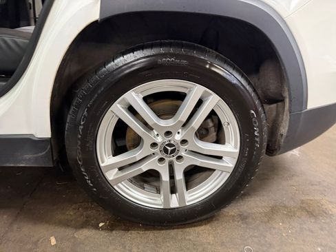 Used 2020 Mercedes-Benz GLB 250 4MATIC image 22