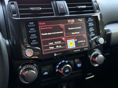 Used 2021 Toyota 4Runner Venture w/ Moonroof Package image 33