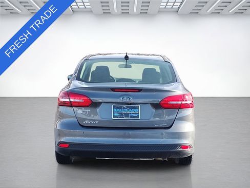 Used 2015 Ford Focus S image 4