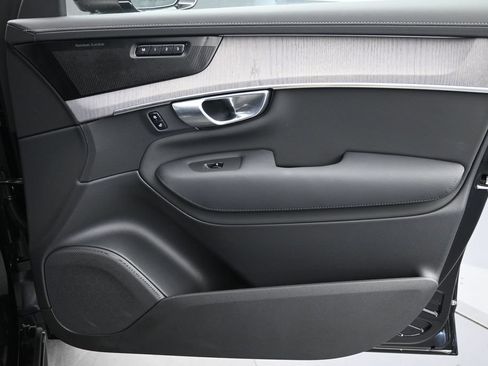 Certified 2026 Volvo XC90 B6 Ultra AWD/4WD image 14