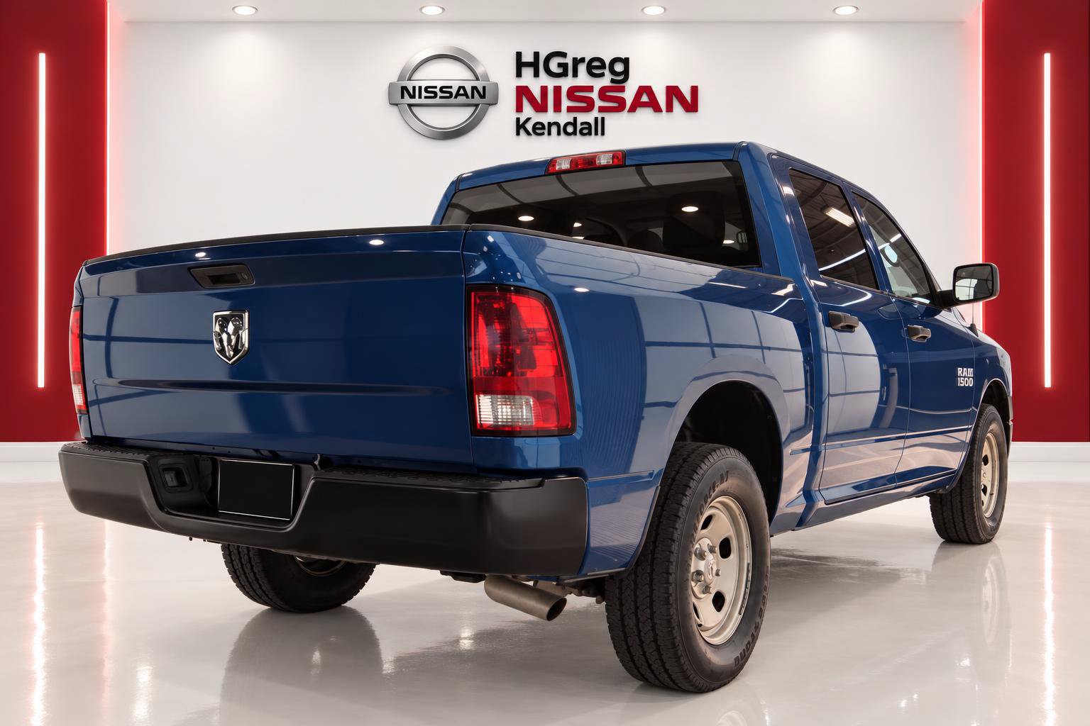 Used 2016 RAM 1500 Tradesman w/ Popular Equipment Group AWD/4WD image 4