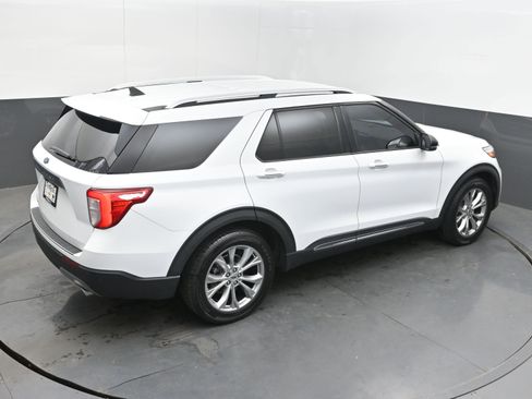 Used 2021 Ford Explorer Limited w/ Equipment Group 301A image 37