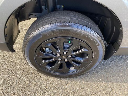 Certified 2024 Ford Maverick Lariat w/ Black Appearance Package image 20