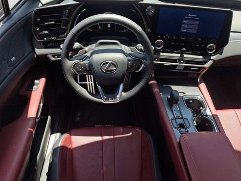 Used 2025 Lexus RX 500h F Sport w/ Convenience Package AWD/4WD image 12