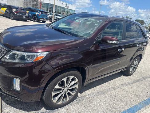 Used 2015 Kia Sorento SX FWD image 1