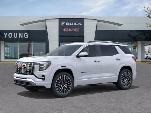 New 2026 GMC Terrain Denali w/ LPO, Black Badging Package image 3