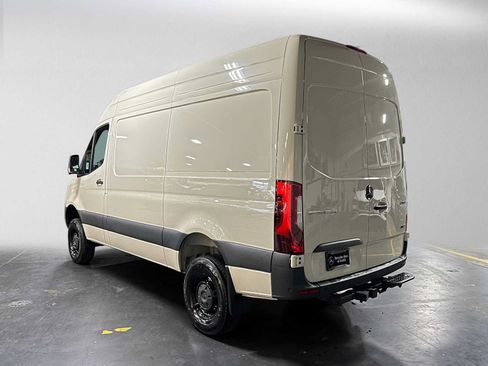 Used 2026 Mercedes-Benz Sprinter 2500 image 5
